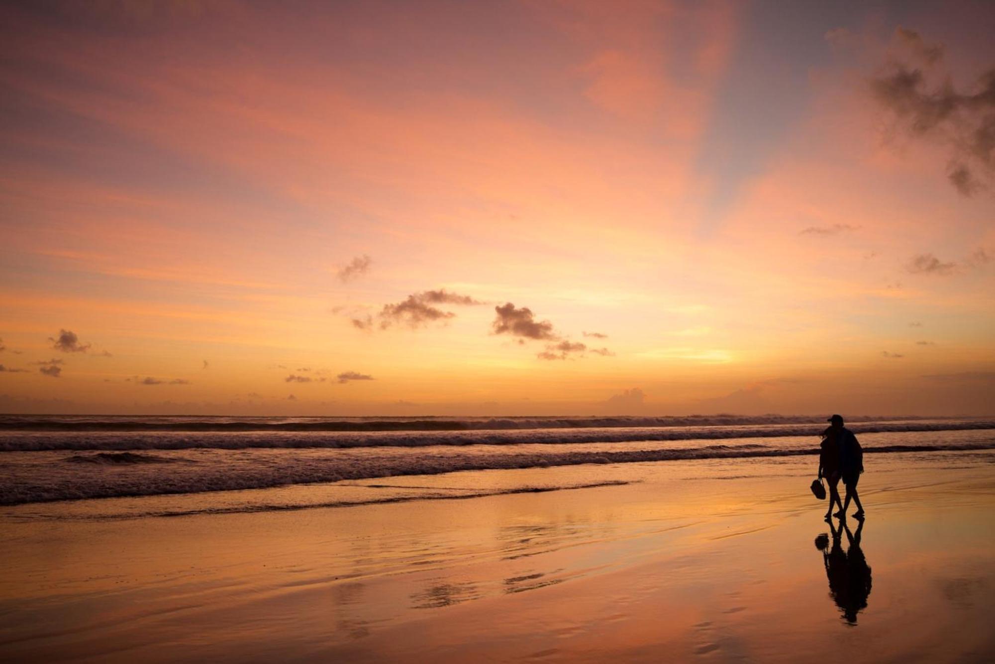 Seminyak Sanctuary Villa By Ini Vie Hospitality Legian Dış mekan fotoğraf