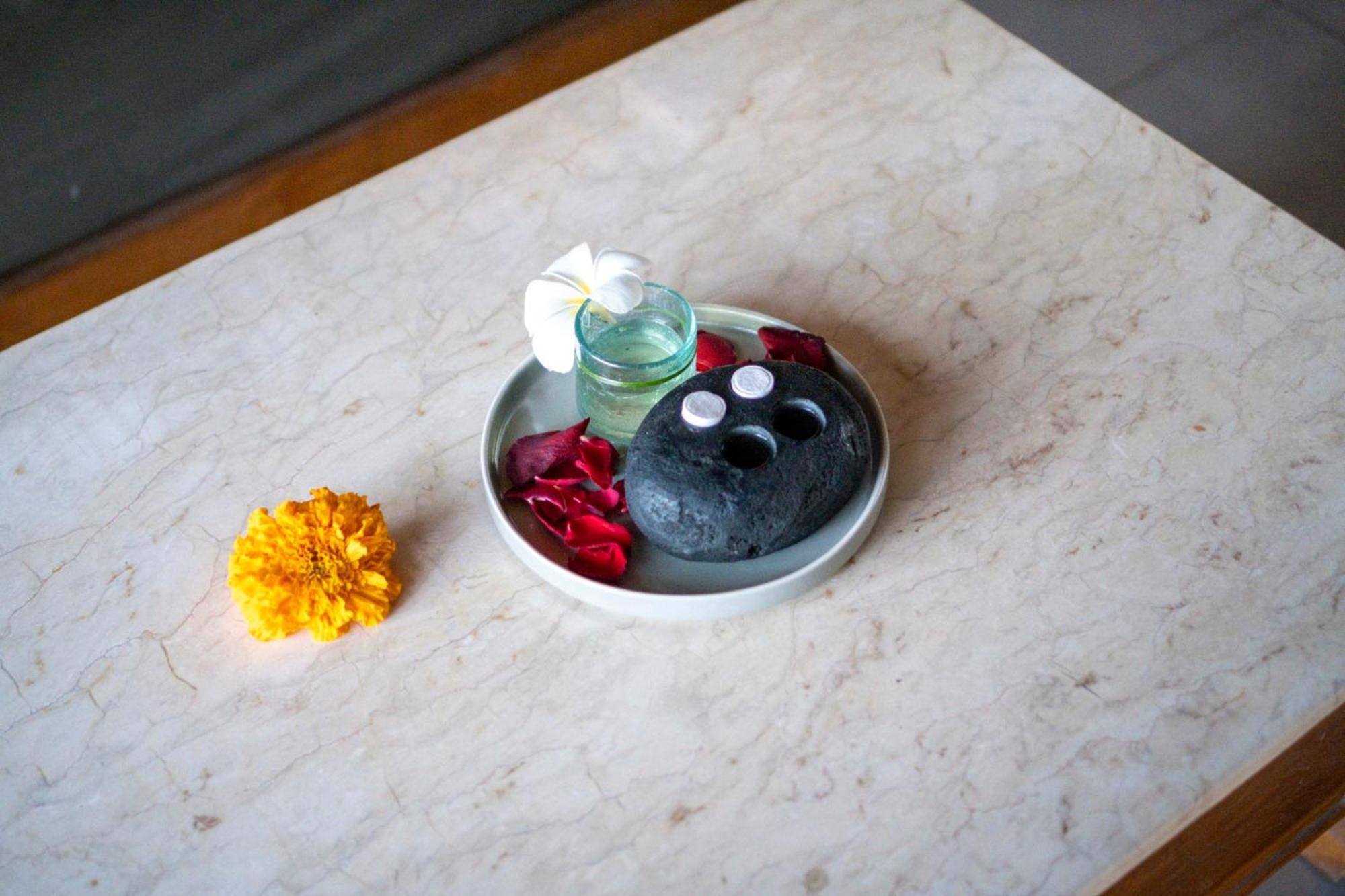 Seminyak Sanctuary Villa By Ini Vie Hospitality Legian Dış mekan fotoğraf