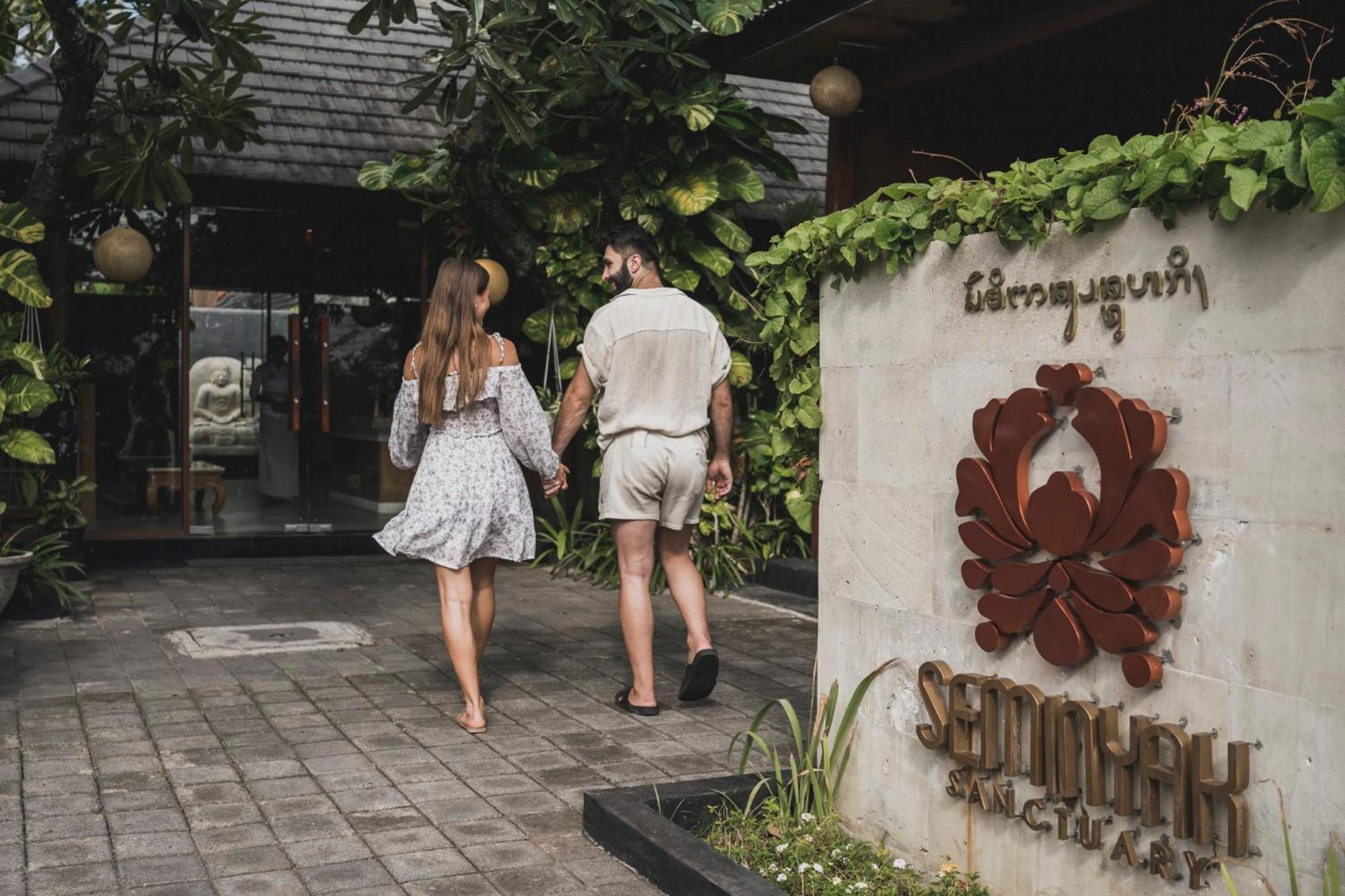 Seminyak Sanctuary Villa By Ini Vie Hospitality Legian Dış mekan fotoğraf